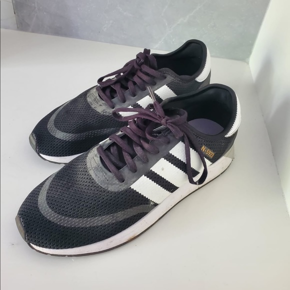Men’s adidas shoes - Picture 2 of 3